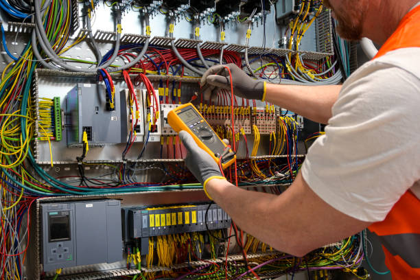 Best Circuit Breaker Repair  in Beebe, AR